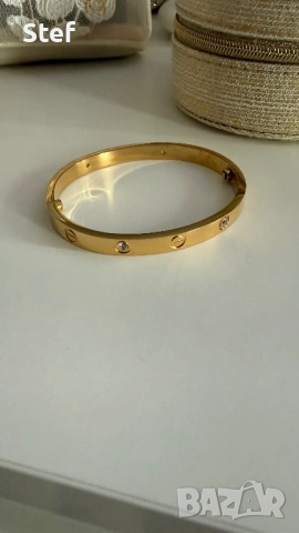 Cartier love гривна с камъчета златна и сребърна, снимка 4 - Гривни - 53827835