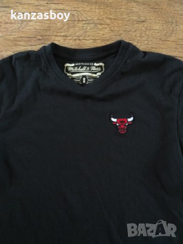 Mitchell & Ness - страхотна мъжка тениска КАТО НОВА, снимка 2 - Тениски - 41656247