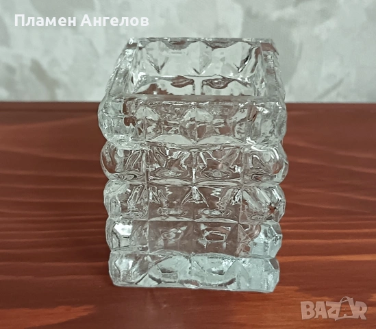 Българска ваза, свещник от миналото. 