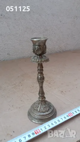 масивен дебело посребрен свещник , снимка 4 - Антикварни и старинни предмети - 49674688