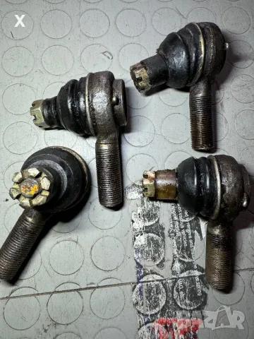 ВОЛГА 24 ГАЗ 24 КОРМИЛЕН НАКРАЙНИК НОВ ОРИГИНАЛЕН 24-3003162