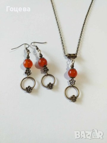 Новият ни комплект обеци и колие с камъни Карнеол и халки и цветя в цвят Античен бронз , снимка 5 - Бижутерийни комплекти - 42025857