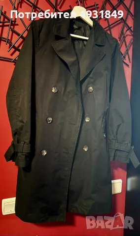 Дамски черен шлифер Benetton, снимка 2 - Шлифери - 56057809