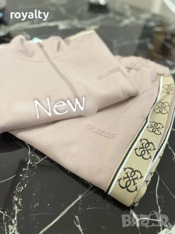 Guess дамски комплекти Различни цветове , снимка 6 - Комплекти - 49824962