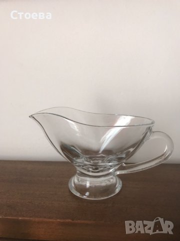 НОВА преса за чесън ARCOSTEEL +  сосиера, снимка 5 - Аксесоари за кухня - 39969643