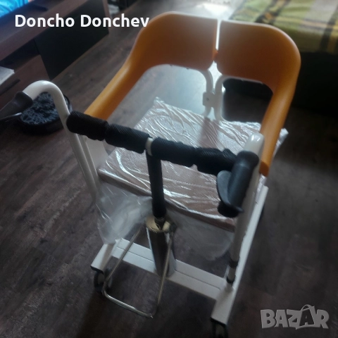 Трансферен хидравличен инвалиден стол