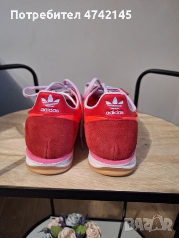 Adidas чисто нови, снимка 2 - Маратонки - 53528568