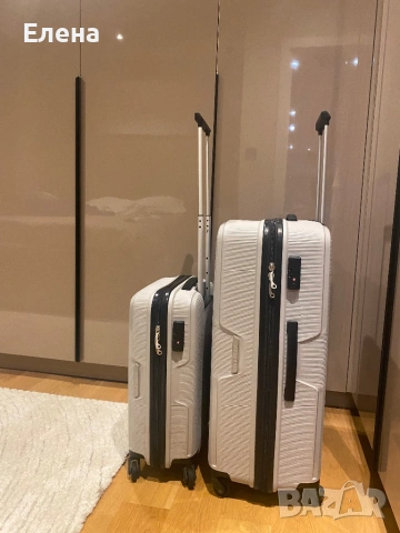 Tripp - комплект от два броя твърди куфари 