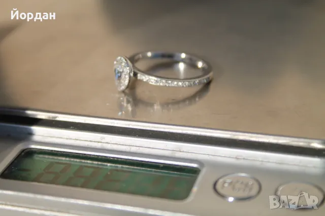 Пръстен ''Swarovski'', снимка 6 - Пръстени - 49169461