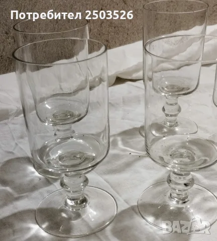 Стари кристални бутилки