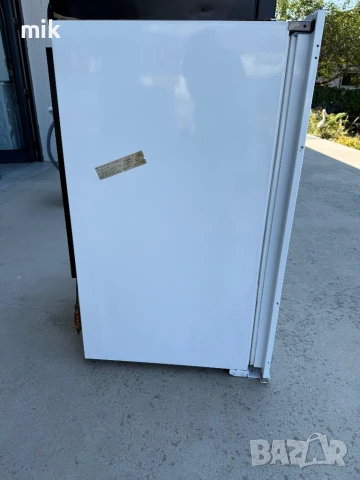 Малък хладилник с камера Миеле , снимка 8 - Хладилници - 50984581