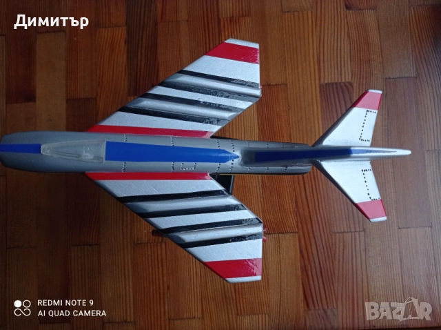 Стар дървен модел на самолет , снимка 4 - Антикварни и старинни предмети - 53704226