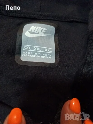 Спортно горнище Nike, снимка 2 - Спортни дрехи, екипи - 56060924