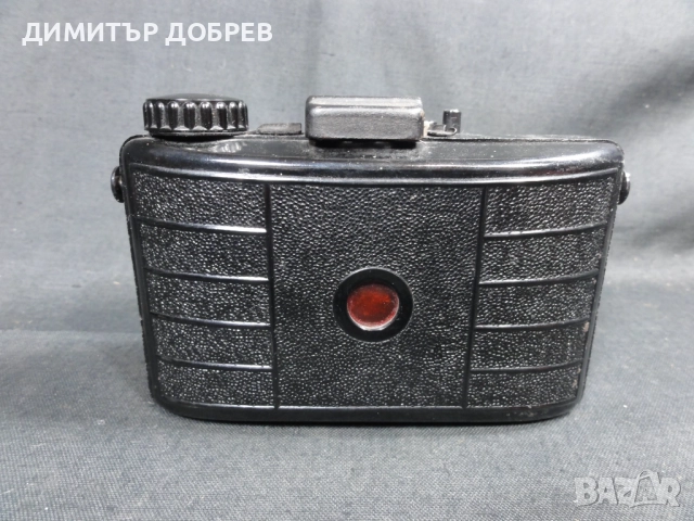 СТАР РЕТРО СОЦ ГДР БАКЕЛИТОВ ФОТОАПАРАТ POUVA START, снимка 9 - Антикварни и старинни предмети - 52673811