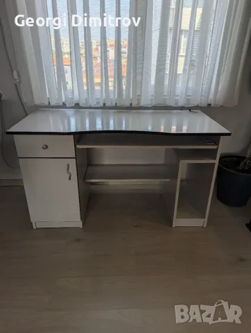 Бюро за компютър 