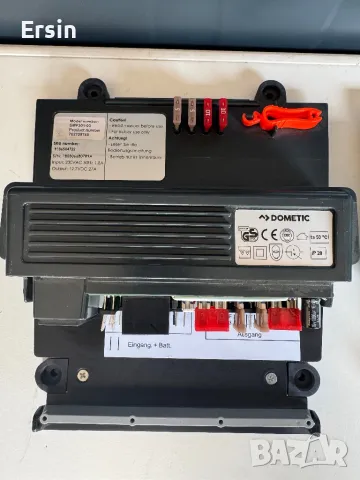 КОМБИНИРАНО ЗАРЯДНО Dometic ЗА БАТЕРИИ И ЗАХРАНВАНЕ ЗА 12 V, снимка 12 - Части - 49801007