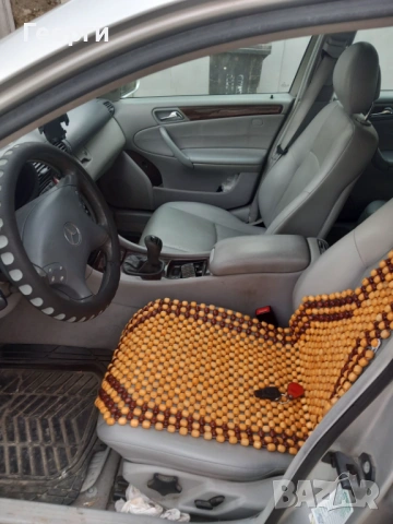 Мерцедес С 220 кожа, снимка 6 - Автомобили и джипове - 53625264