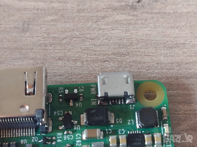 Raspberry Pi 3B v1.2, снимка 5 - Работни компютри - 52146395