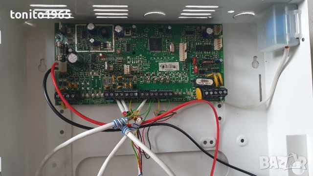 Сот комплект Paradox Spectra SP5500 с дистанционно у-е, снимка 4 - Други - 52988718