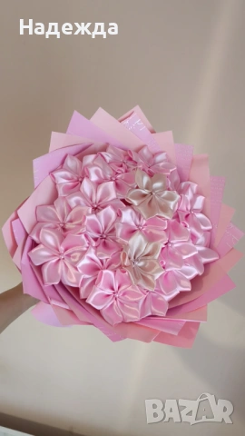 Сатенени цветя , снимка 2 - Изкуствени цветя - 53669449