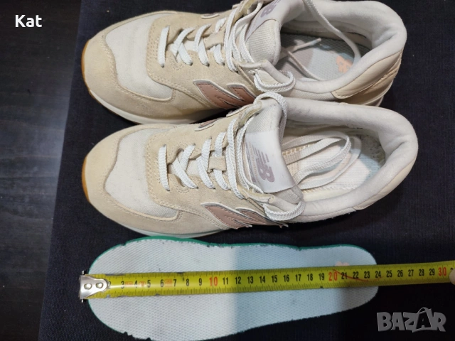 Маратонки New Balance 574, снимка 5 - Маратонки - 53192834
