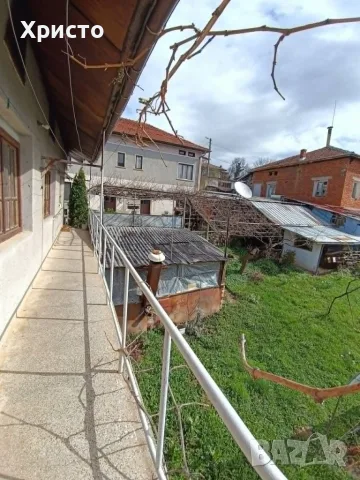 Продавам къща с двор в троянския балкан, снимка 9 - Къщи - 55849552
