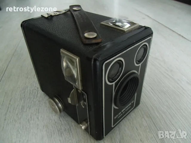 № 7717 стар фотоапарат - Kodak SIX 20 BROWINED, снимка 7 - Други ценни предмети - 47512406