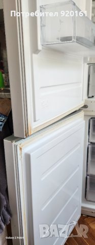 Продавам хладилник с фризер, снимка 1 - Хладилници - 41241636