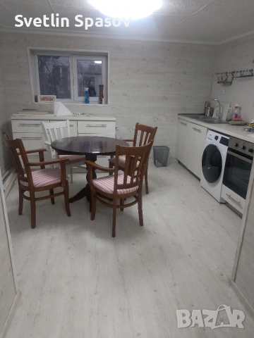 Етаж от Къща под Наем