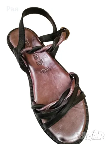 Tamaris Сандали 1-28148-26 Черен номер 42, снимка 13 - Сандали - 49300140