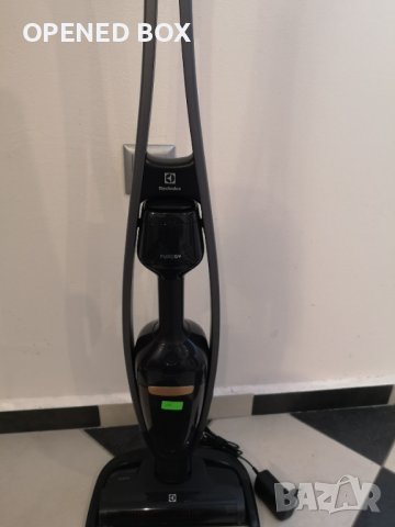 Вертикална прахосмукачка 2in1 Electrolux Pure Q9 PQ91-40GG, 45W, 21.6V, Автономия 51 мин, Сив, снимка 8 - Прахосмукачки - 40051975