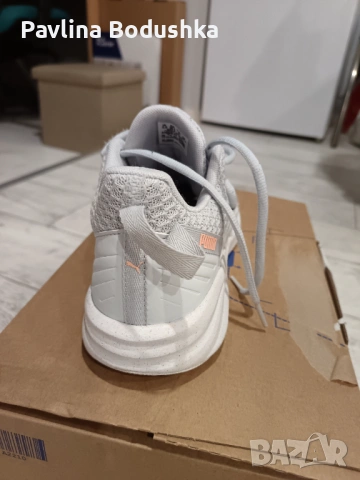 Дамски маратонки Puma сиви, снимка 4 - Маратонки - 53251844