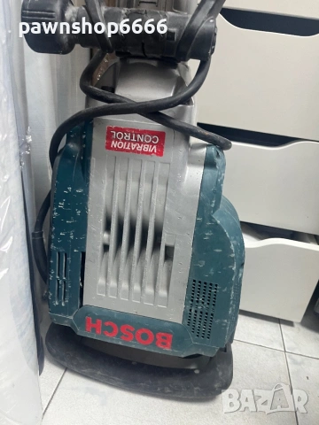 Електрически къртач Bosch GSH 16-30 PROFESSIONAL, снимка 4 - Други инструменти - 53811218