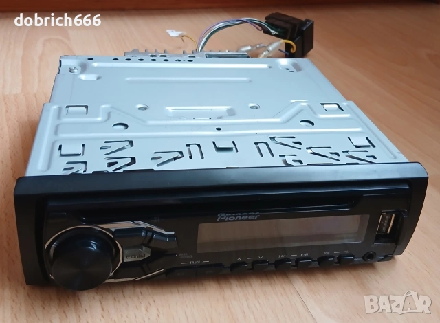 CD USB Pioneer DEH-1800UB радио за кола диск флашка аукс 4x50W , снимка 4 - Аксесоари и консумативи - 53654287