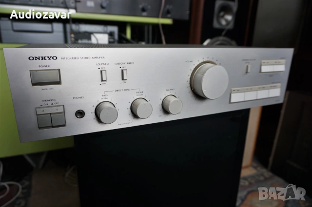 Onkyo A-8230 стерео усилвател