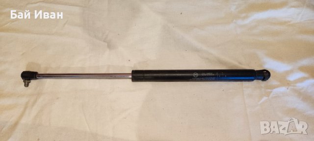 Амортисьор за багажник Лада Нива