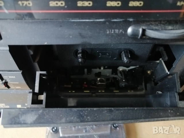 Радиокасетофон със CD JVC RC-X310, снимка 8 - Радиокасетофони, транзистори - 51690588