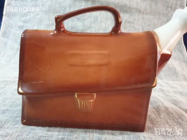 Ефектна порцеланова руска бутилка- чанта, снимка 2 - Антикварни и старинни предмети - 48916615