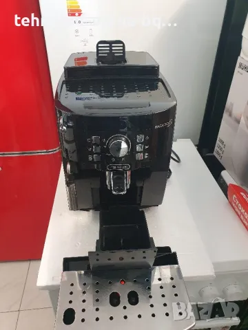 Кафемашина Magnifica S, снимка 2 - Кафемашини - 50281734