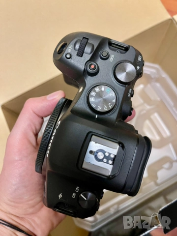 🔥Canon R6 body на 30 хил. кад. с 8 месеца оставаща ГАРАНЦИЯ!, снимка 4 - Фотоапарати - 52733940