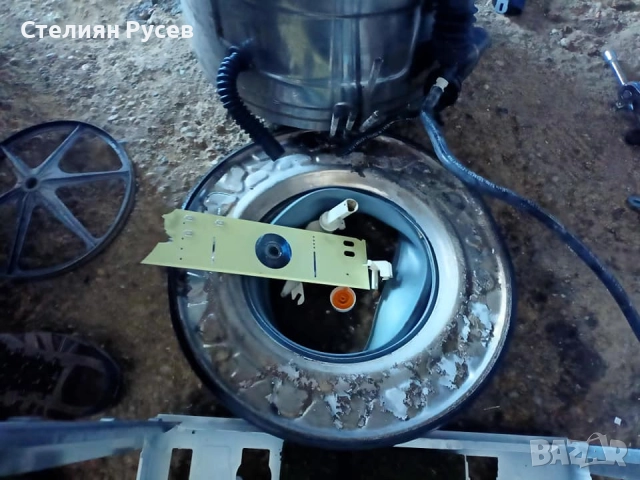 ЗА ЧАСТИ пералня miele softtronic w416 миеле изгорял нагревател и платката не работи, отпред панела , снимка 10 - Перални - 52028546