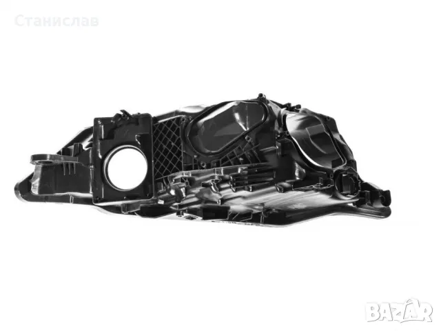 Лява основа (корпус) за фар за Audi A7 C8 LED, снимка 2 - Части - 50159920