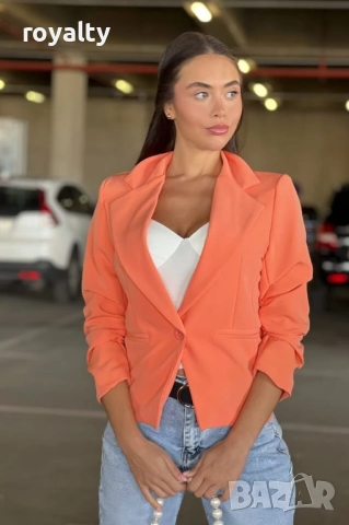 Елегантно дамско оранжево сако с класическа кройка, снимка 4 - Сака - 52212979