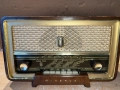 малък австрийски лампов радиоприемник "MINERVA Super-Minx", снимка 1