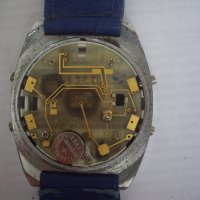 Стар електронен часовник''Хонда'', снимка 3 - Мъжки - 44270968