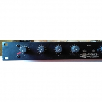 Продавам висококачествен 6 канален раков миксер Formula Sound AMX6 - six channel sound mixer A 19" 1, снимка 3 - Ресийвъри, усилватели, смесителни пултове - 36081506