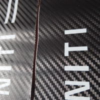Карбонови стикери за прагове с лого Инфинити Infiniti кола автомобил джип ван , снимка 3 - Аксесоари и консумативи - 44767900