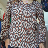 Дамска блуза, снимка 2 - Блузи с дълъг ръкав и пуловери - 44824853