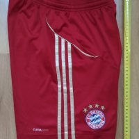 Bayern Munchen / ADIDAS / детски футболни шорти на Байерн Мюнхен за ръст 164см. , снимка 11 - Детски къси панталони - 41925048