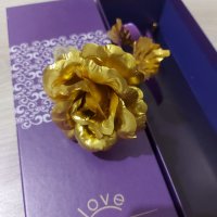 Златна роза , снимка 2 - Подаръци за жени - 34776026